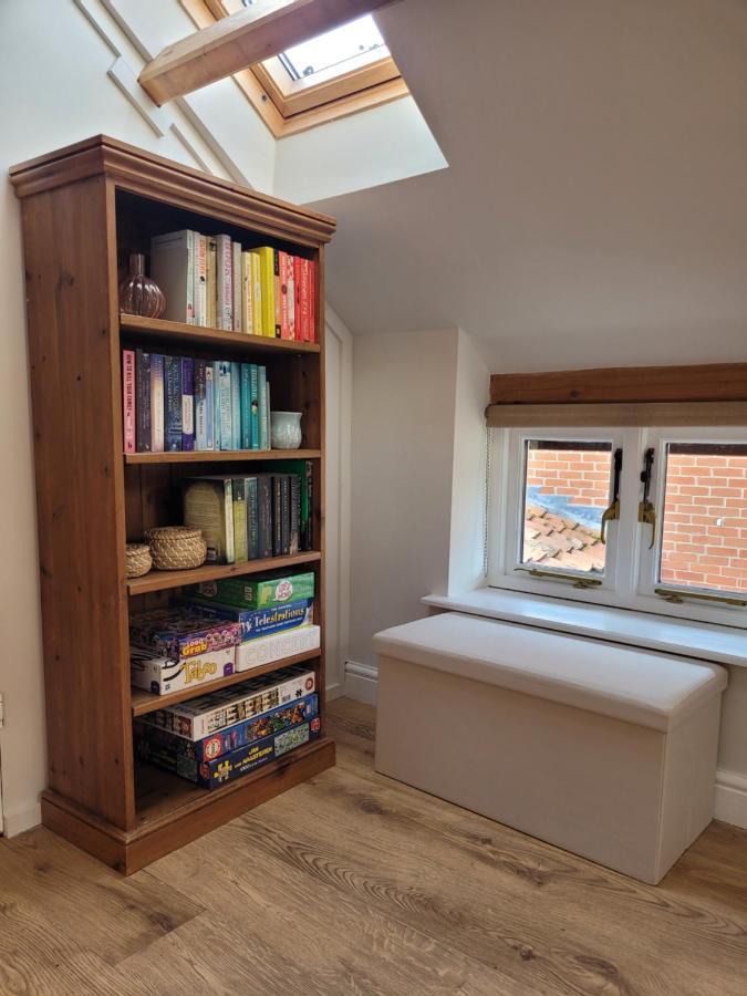 Entire 2 Bed Coach House In Peaceful Norfolk Village Pulham Exteriér fotografie